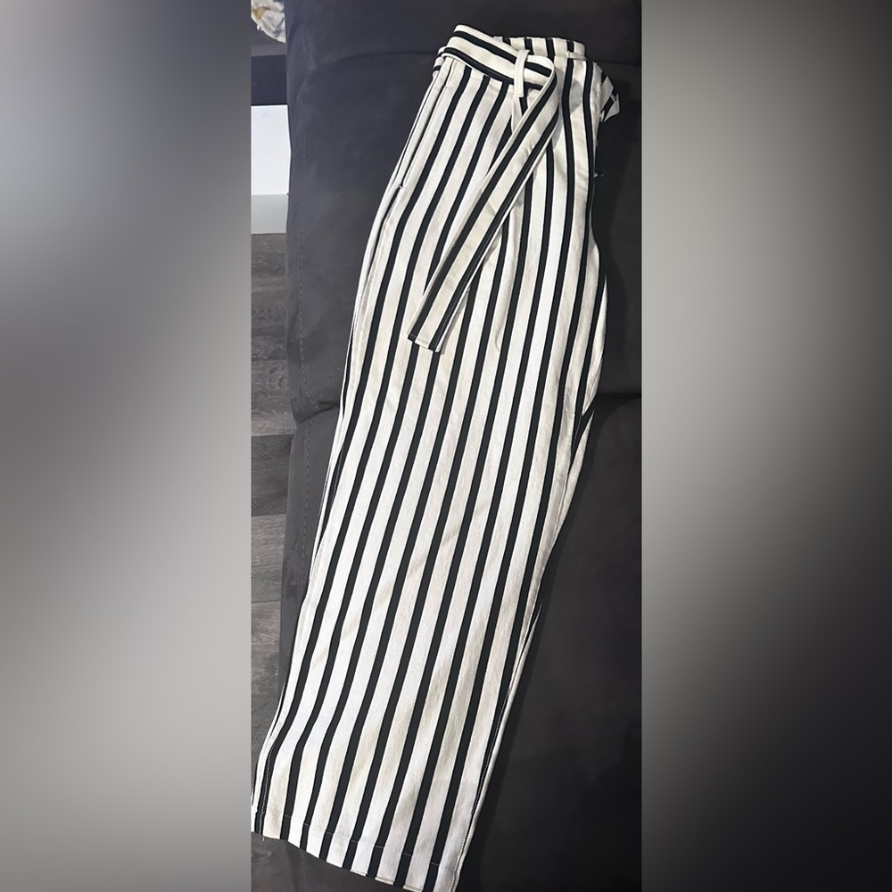 POLO Ralph Lauren Women’s Sz 10 striped black and cream pants